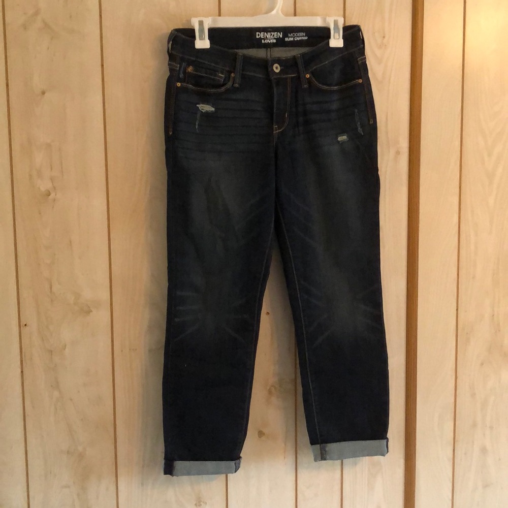 Modern Slim Cuffed Levi’s Jeans
